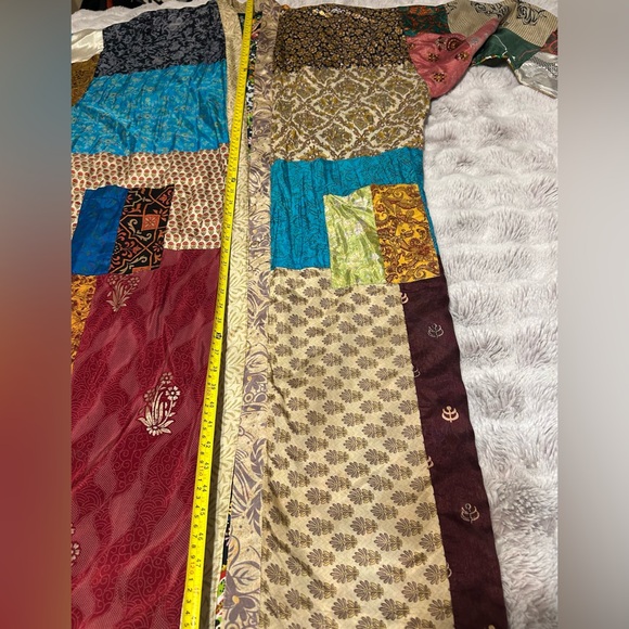 Colorful Patchwork Kimono Robe with Pockets - Picture 14 of 15